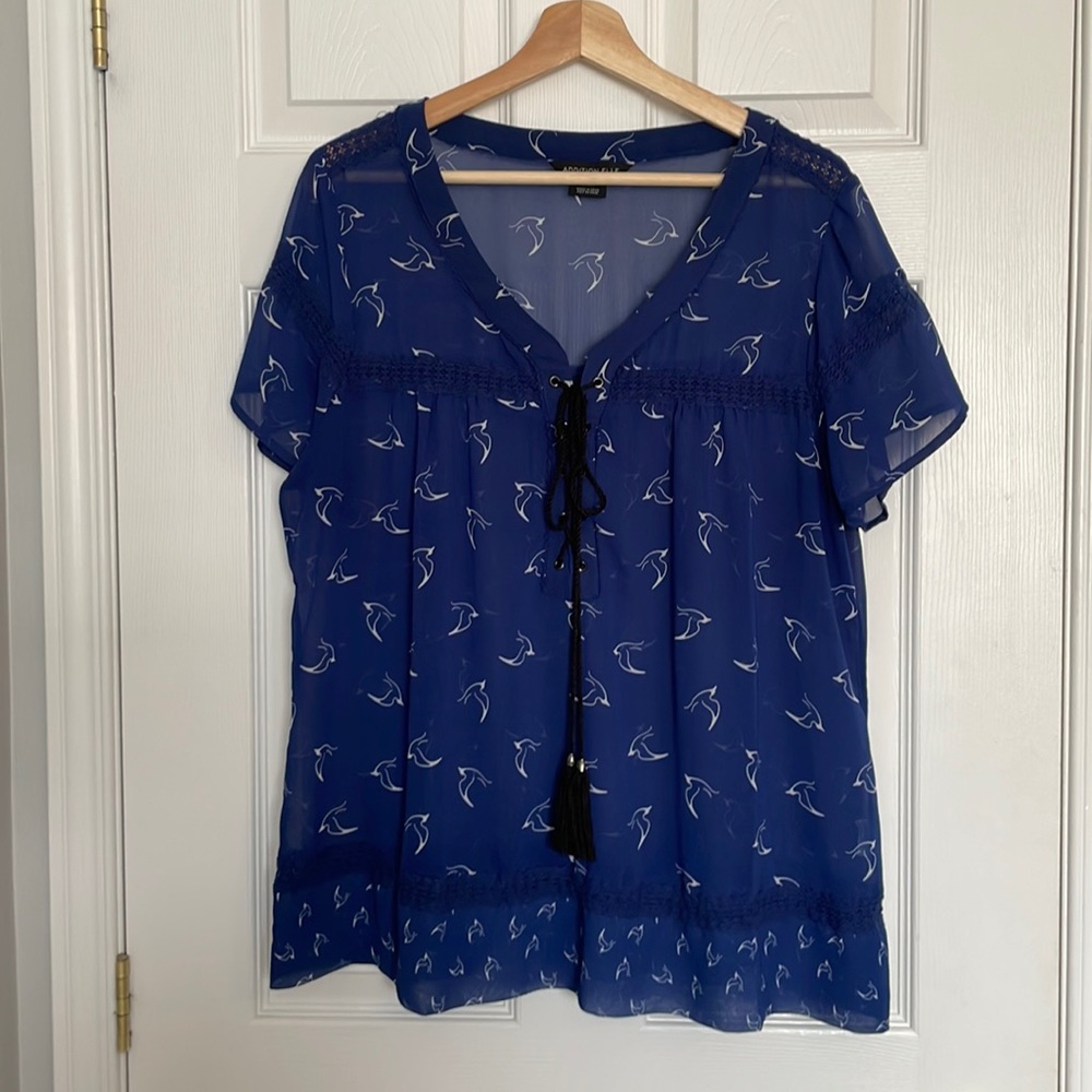 Addition Elle sheer lace up bird print blouse